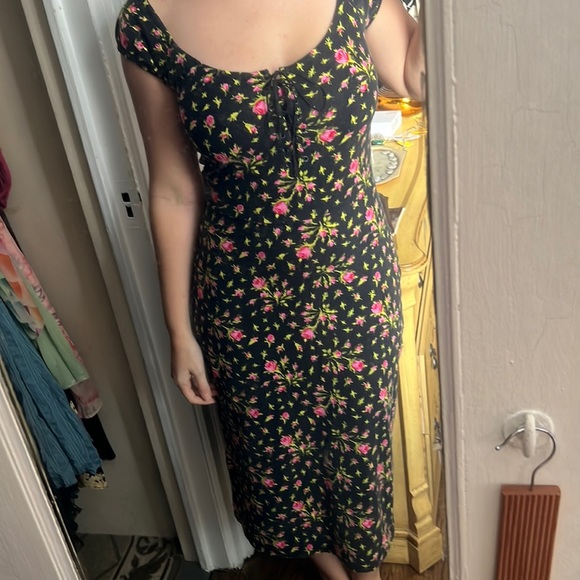 VINTAGE BETSEY JOHNSON COTTON BODYCON ROSES MILKMAID MIDI DRESS - Picture 9 of 11
